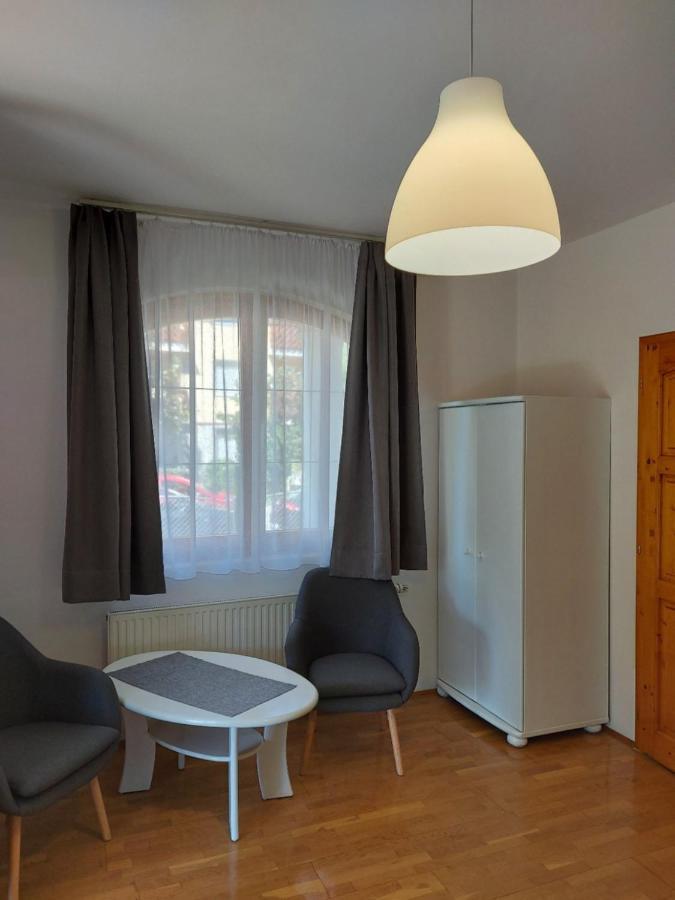 Gabi Apartmanhaz Balatonlelle Exterior foto