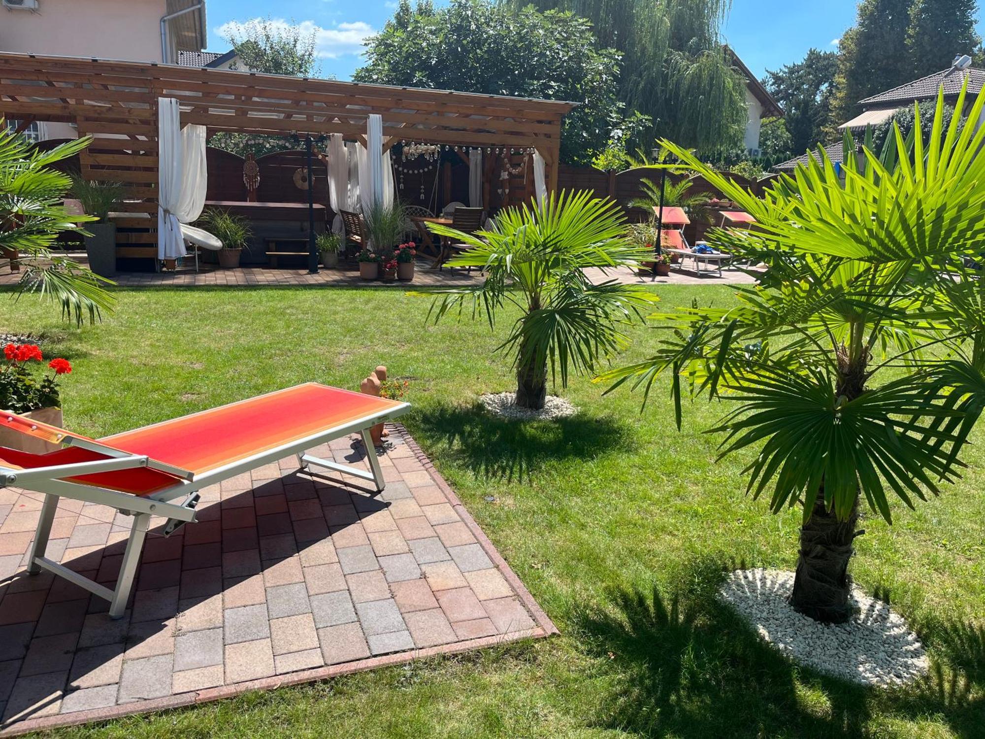 Gabi Apartmanhaz Balatonlelle Exterior foto